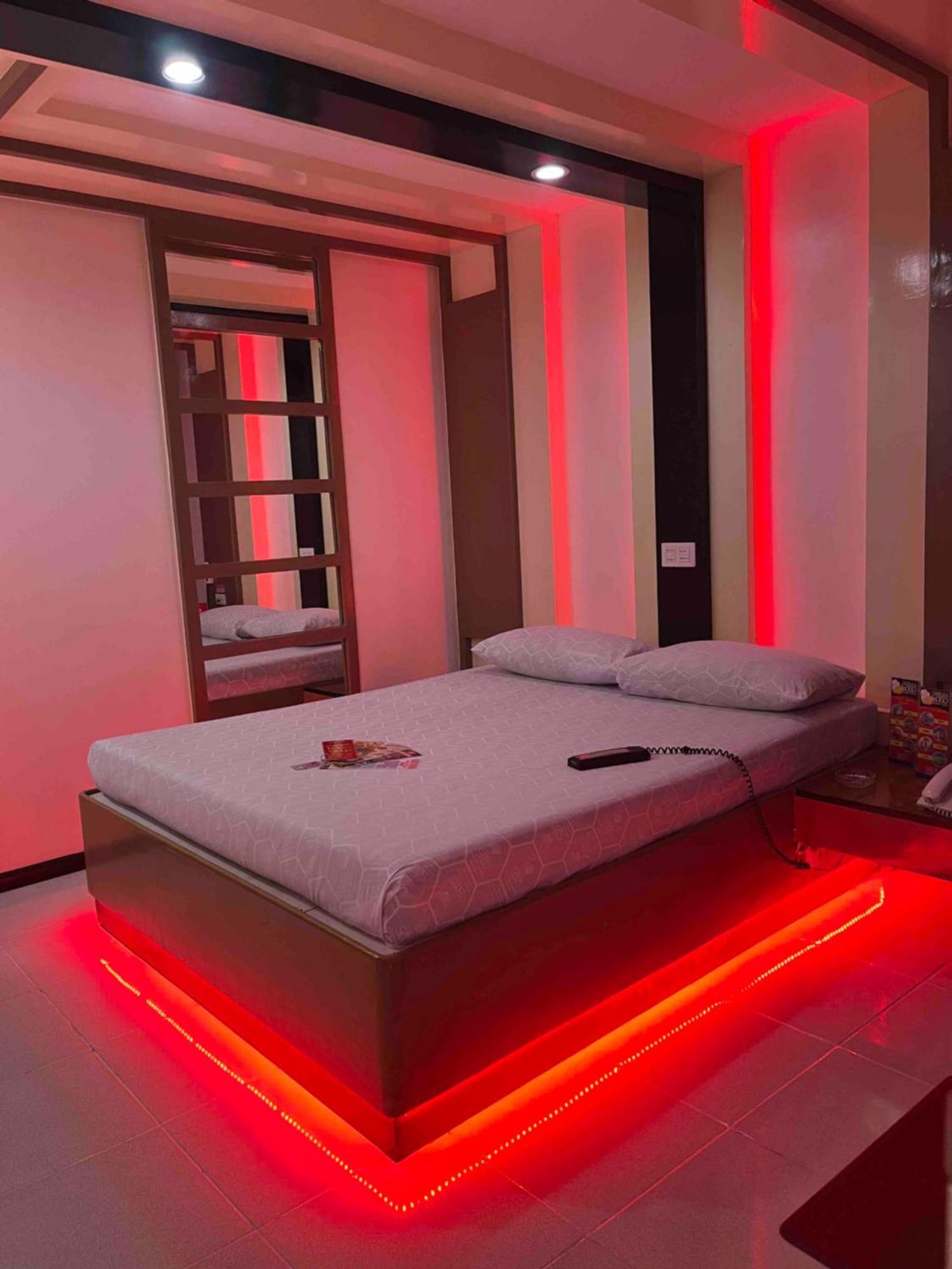 Hotel Sogo Quirino Manila Eksteriør billede