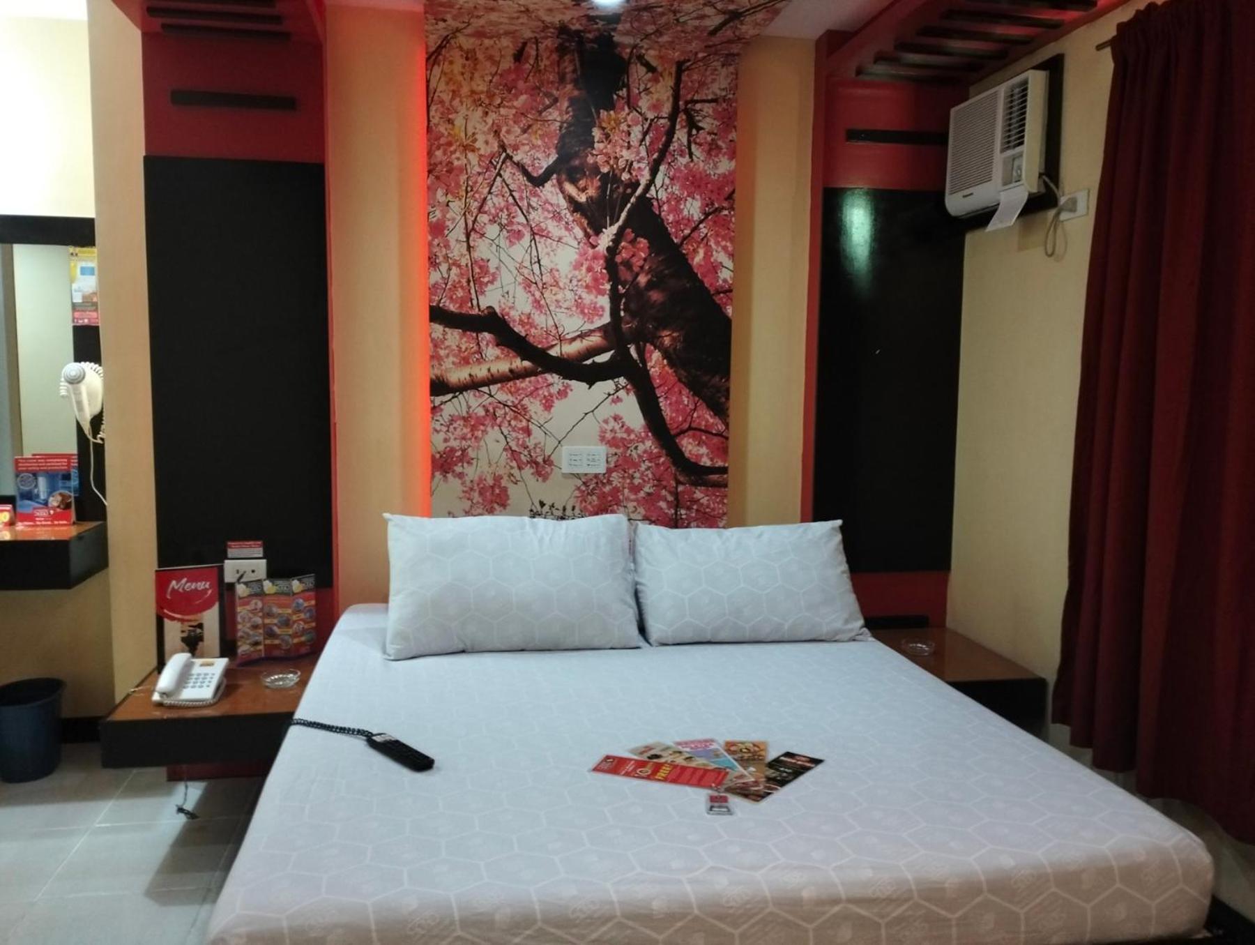 Hotel Sogo Quirino Manila Eksteriør billede