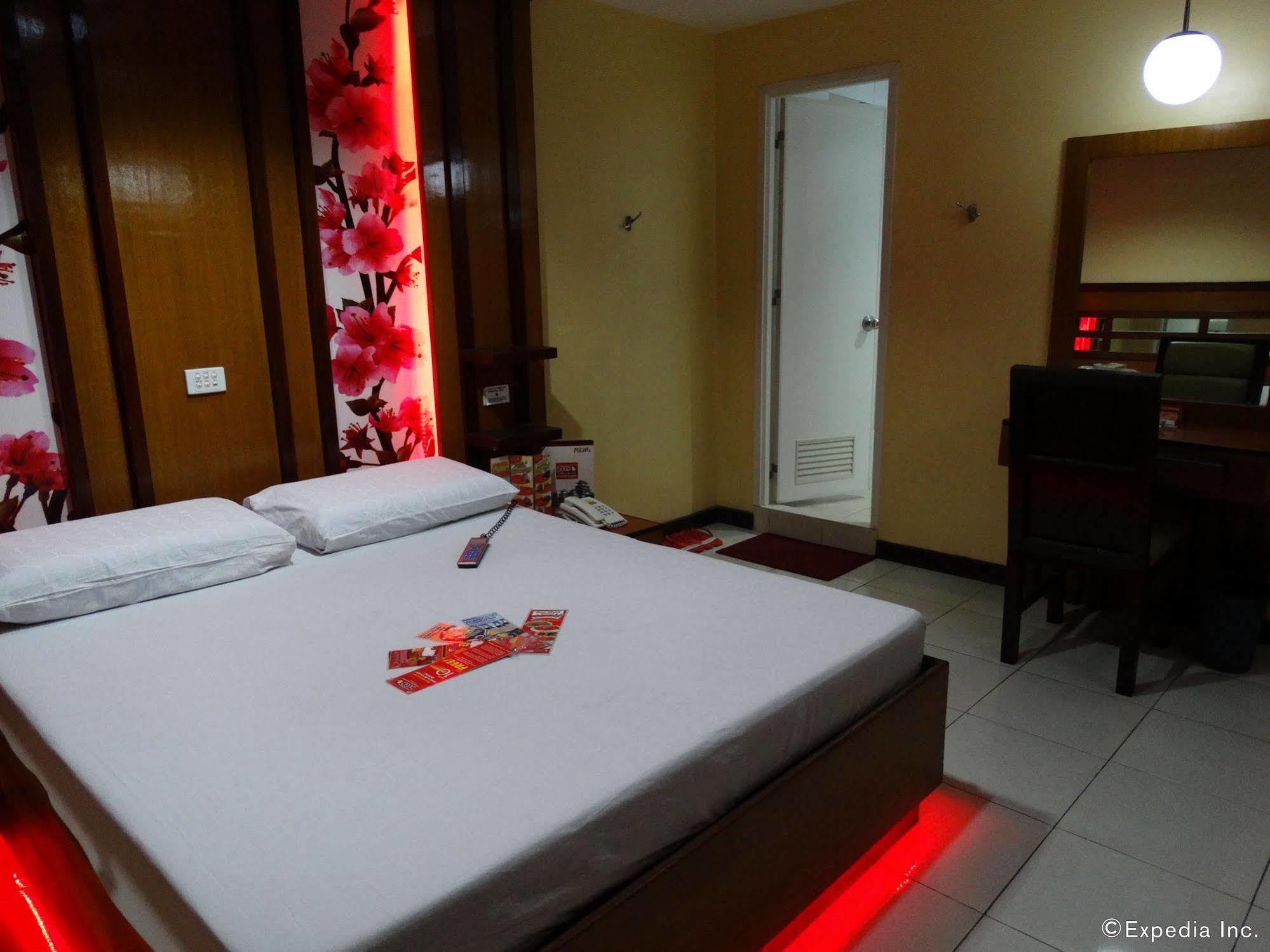 Hotel Sogo Quirino Manila Eksteriør billede