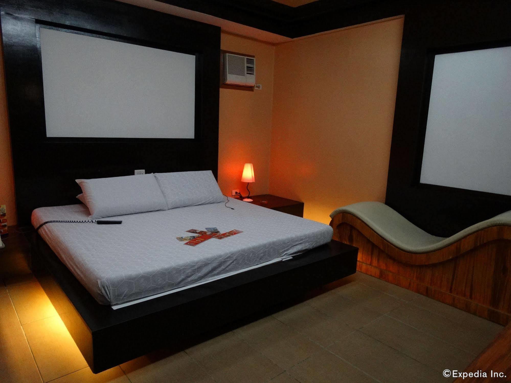 Hotel Sogo Quirino Manila Eksteriør billede