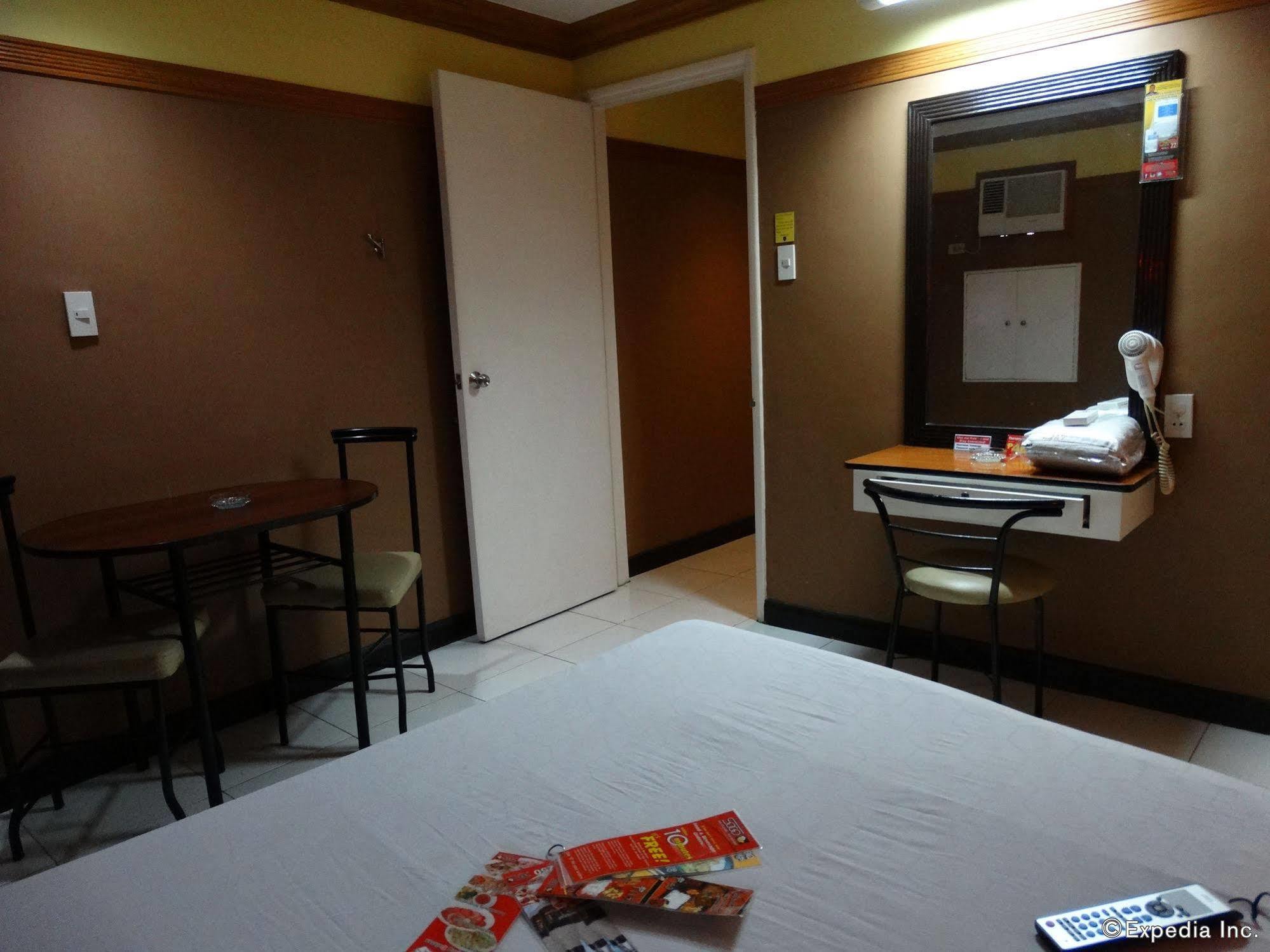 Hotel Sogo Quirino Manila Eksteriør billede