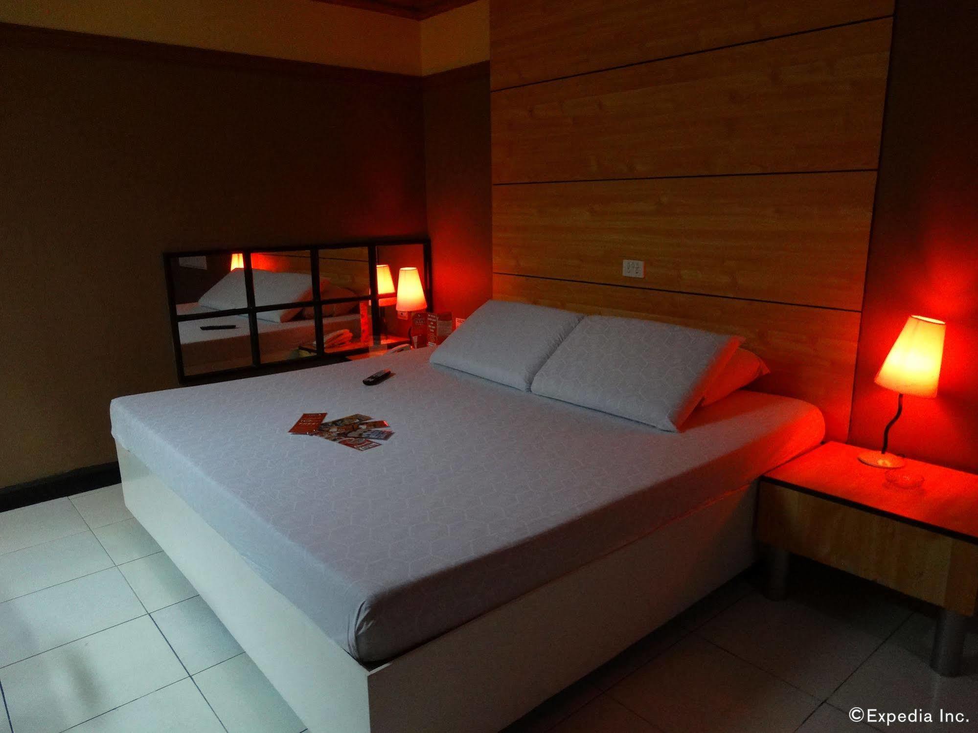 Hotel Sogo Quirino Manila Eksteriør billede